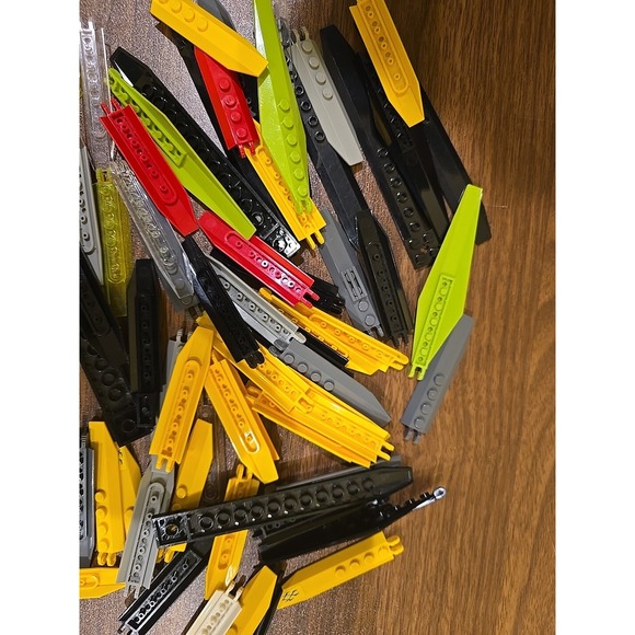 Large Lot‎ Vintage Lego Rotor Blade Lot - Different sizes and colors (see pics) - Picture 4 of 4